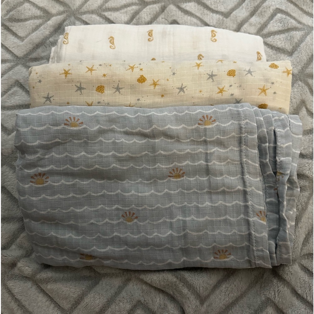 Little Co. Muslim swaddle blankets 3pk